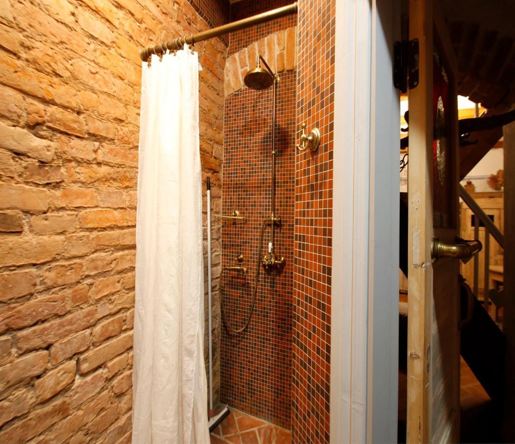 Old Town Fairytale, 2 Bedrooms And Terrace, Tartu Home Eksteriør bilde